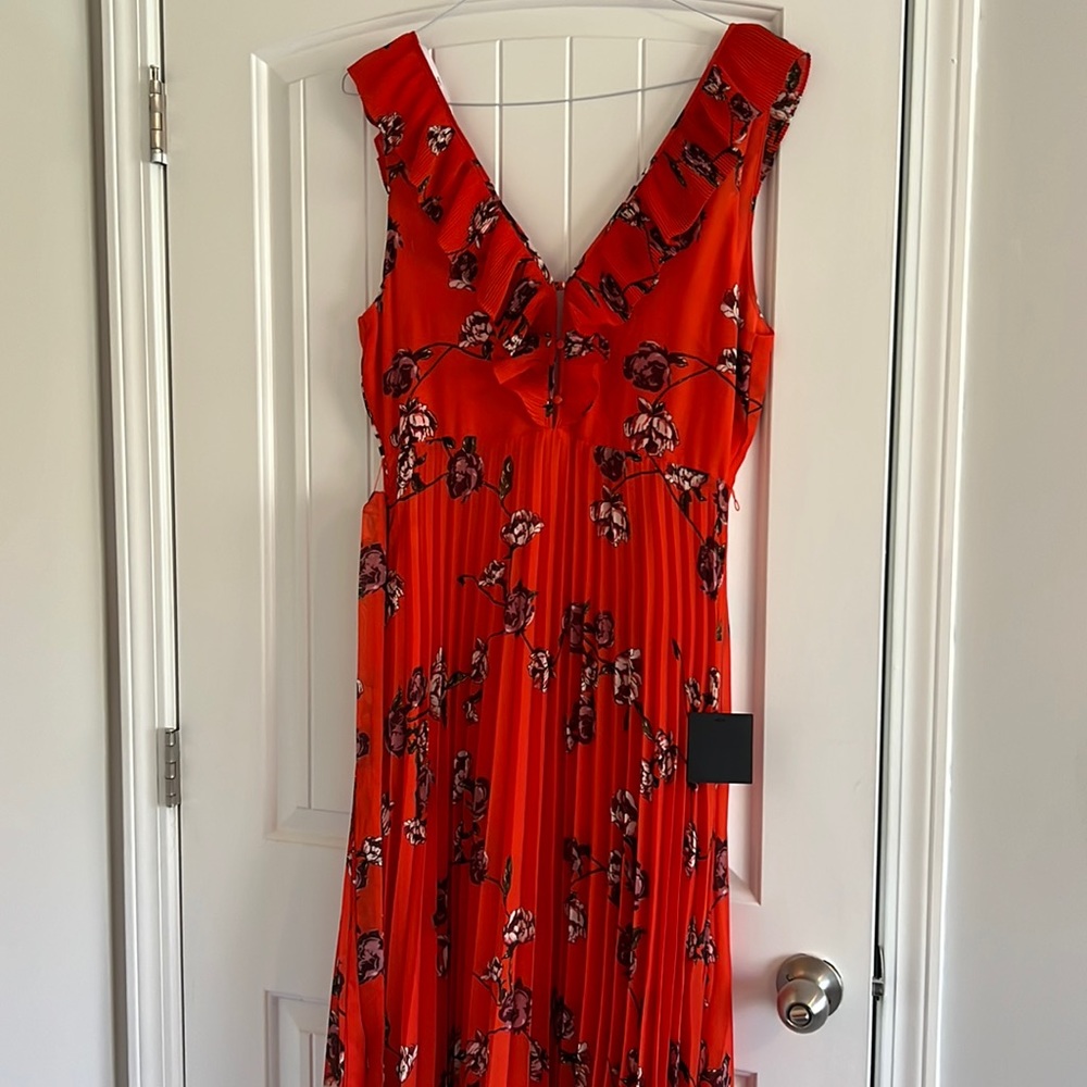 Gorgeous orange dress